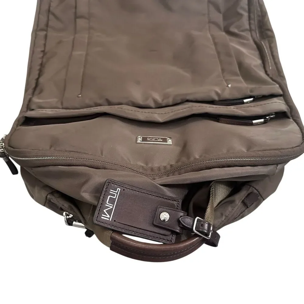 Tumi luggage voyageur